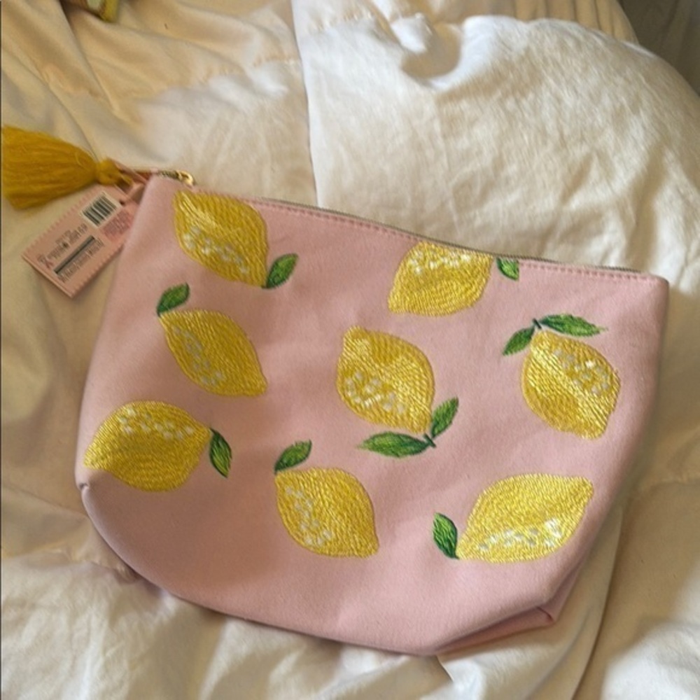 The vintage cosmetic embroidered lemon drop lined one zip makeup overnight bag